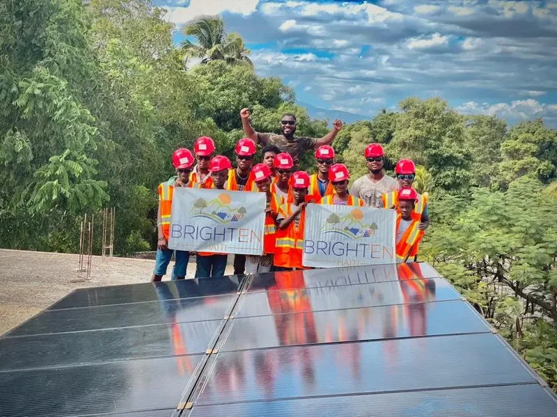 Brighten Haiti solar apprentices at a St. Matthews school installation